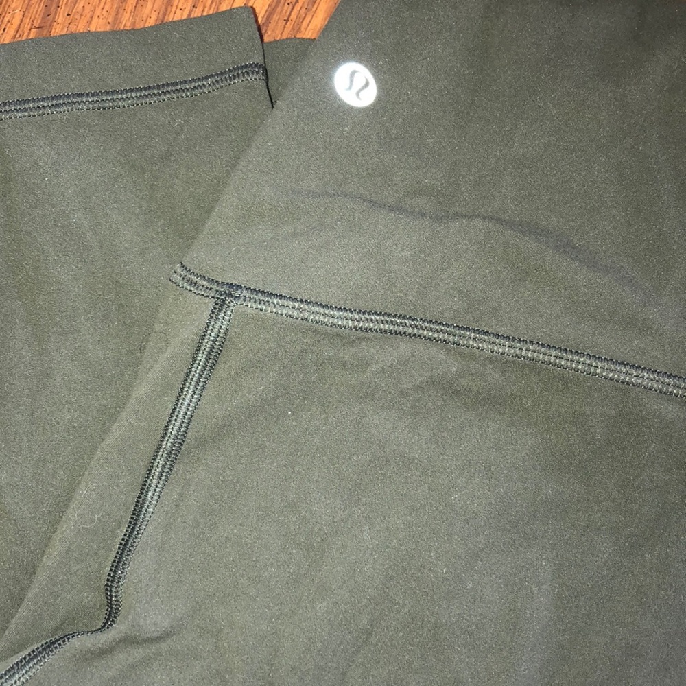 Lululemon Align pant 7/8 Army Green
